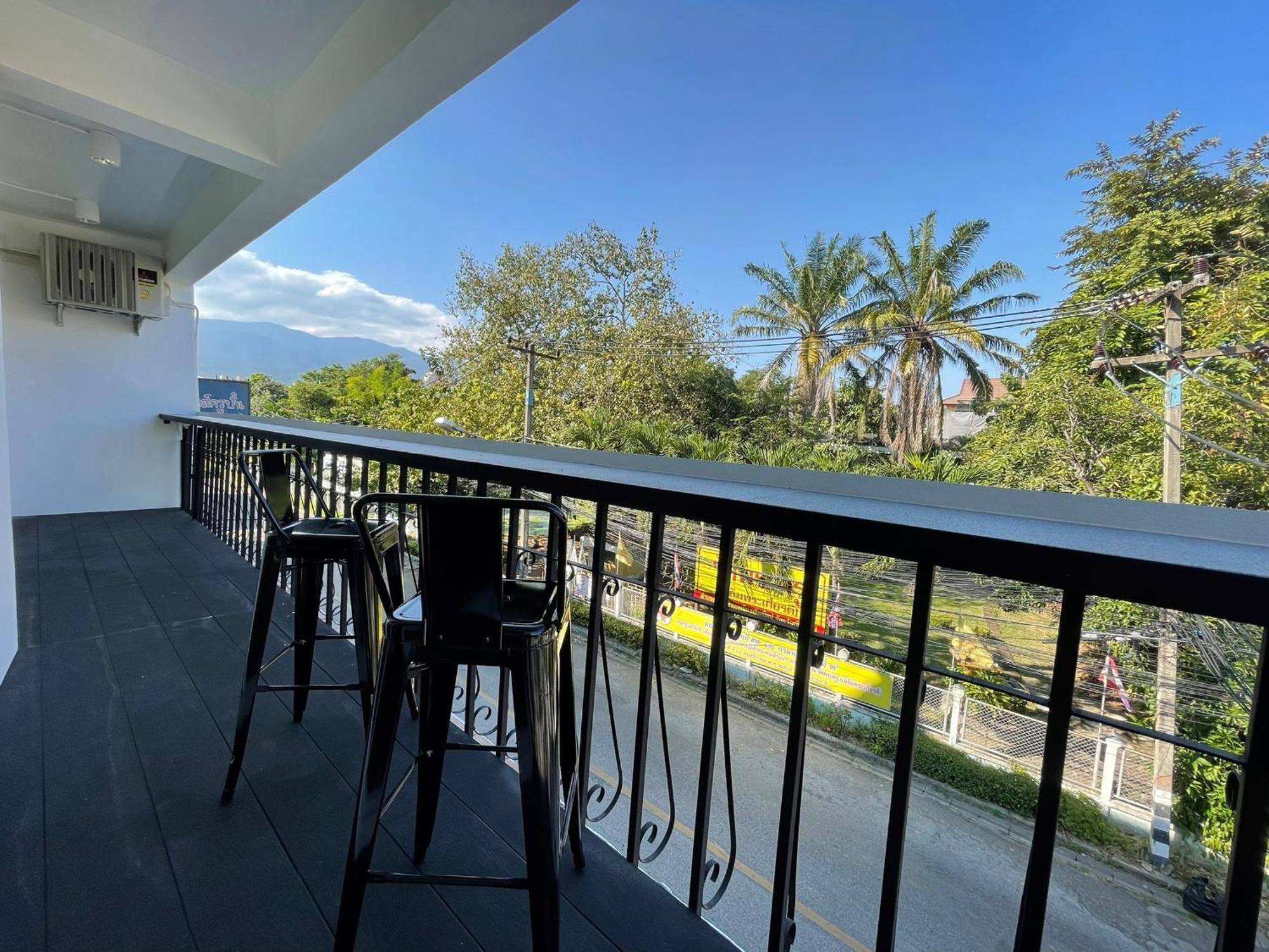 The Corner มุมม่วน คาเฟ่ แอนด์ Mummuan Hostel