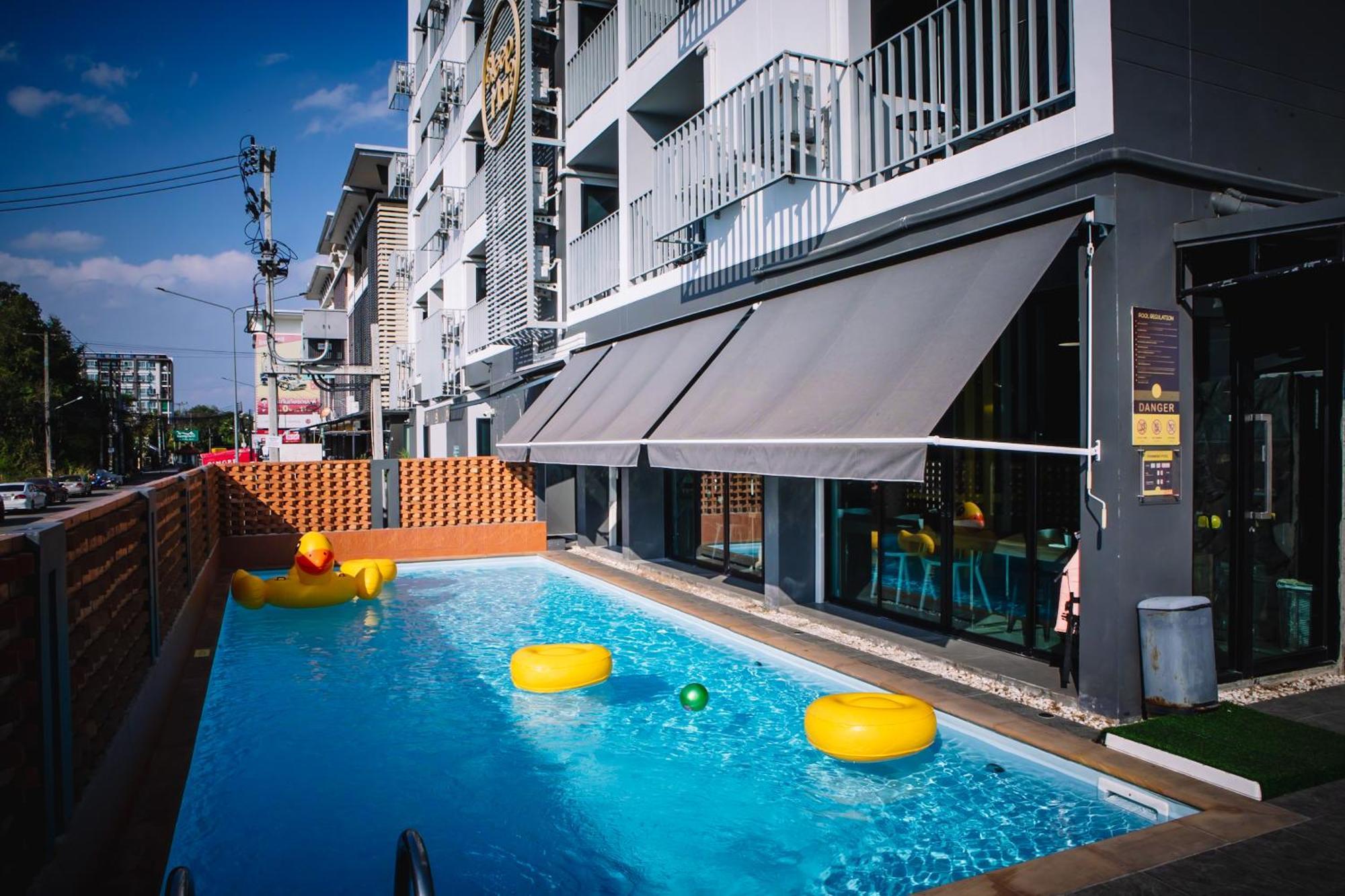 Sleep Mai Airport Lifestyle Hotel