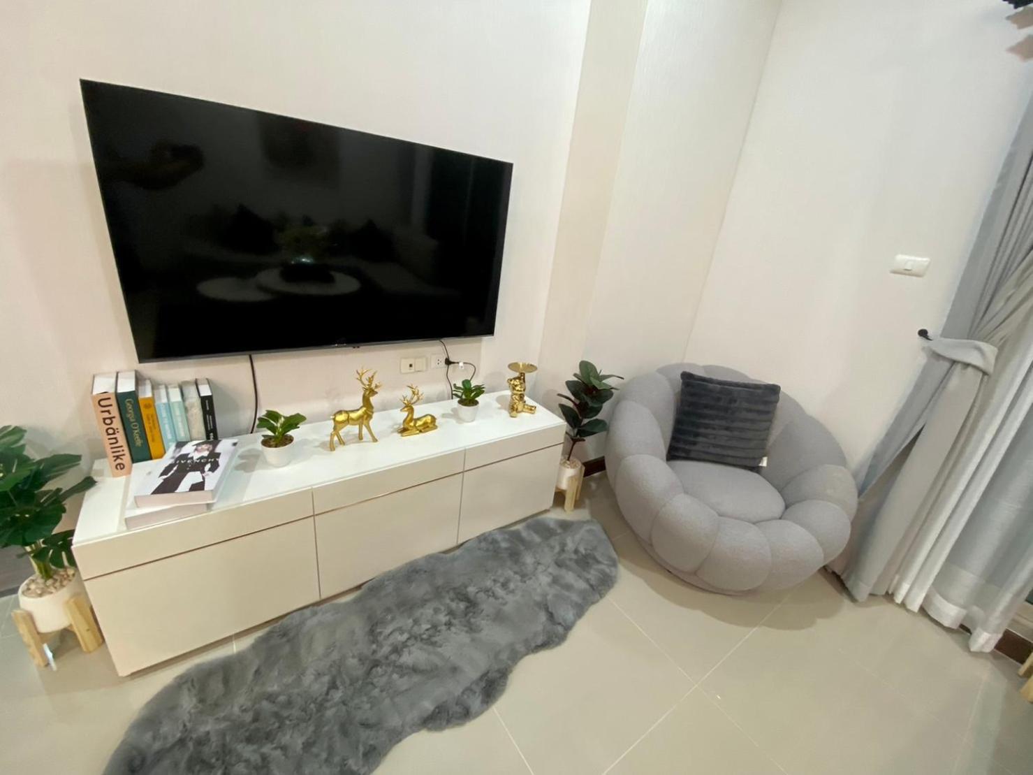 Apartment Penthouse Supalai Monte2 ชั้น31 *