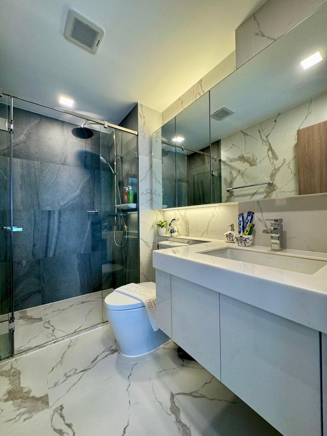 Apartment Astra Sky River 715