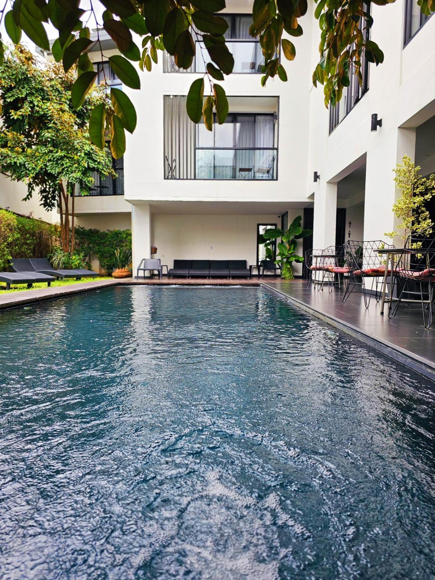 Isilver Hotel 3*
