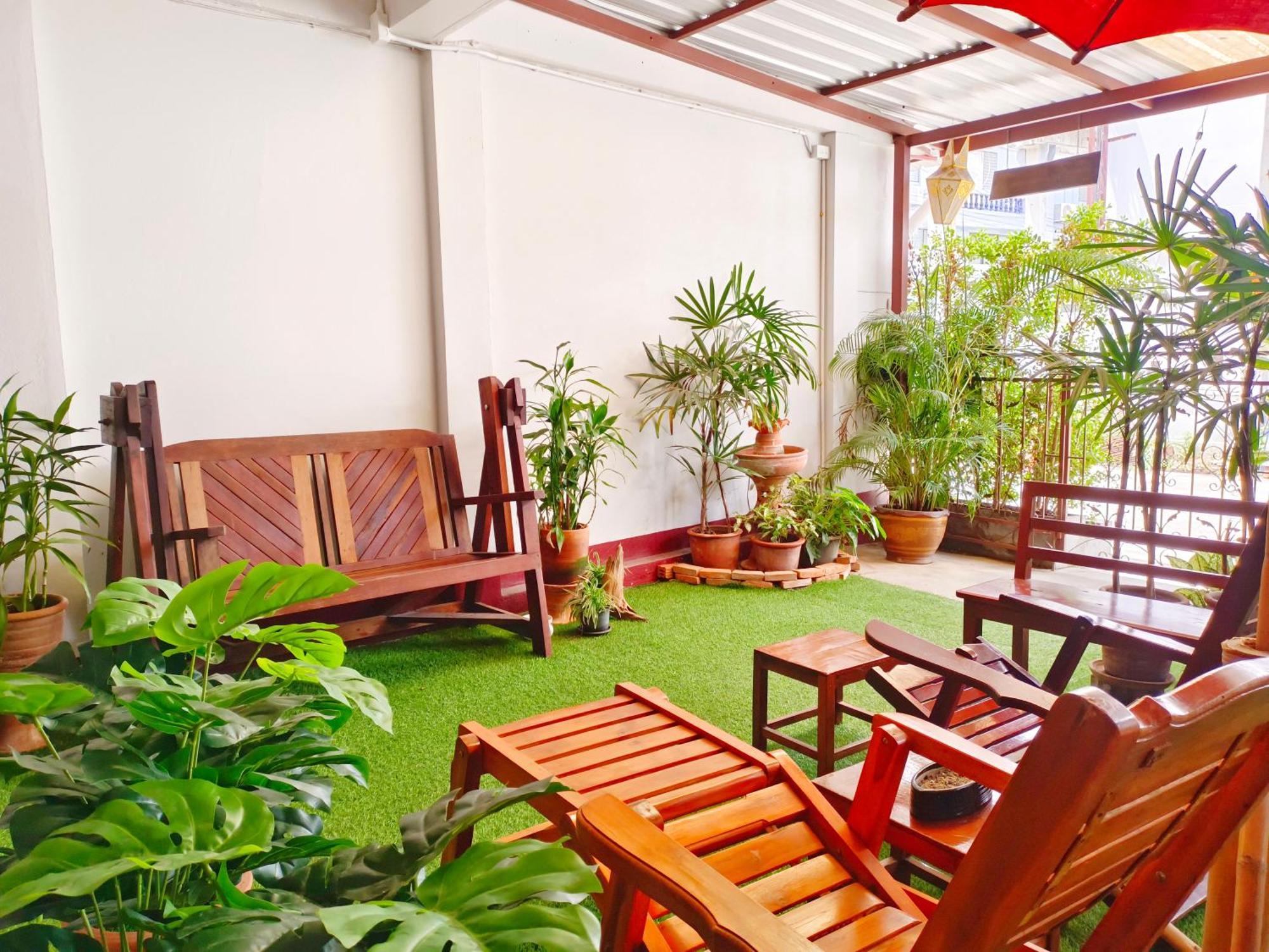 Aphilapa House Holiday home *