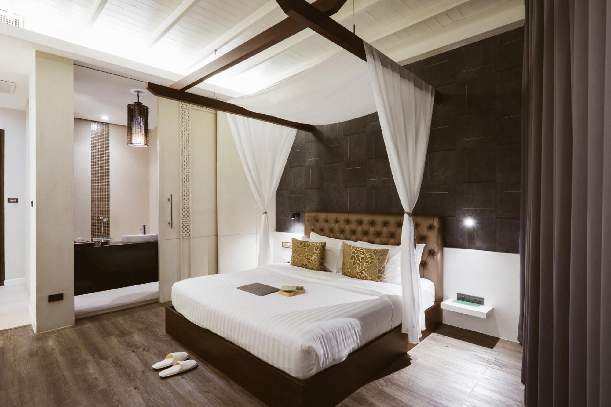 De Chai Colonial & - Sha Chiang Mai