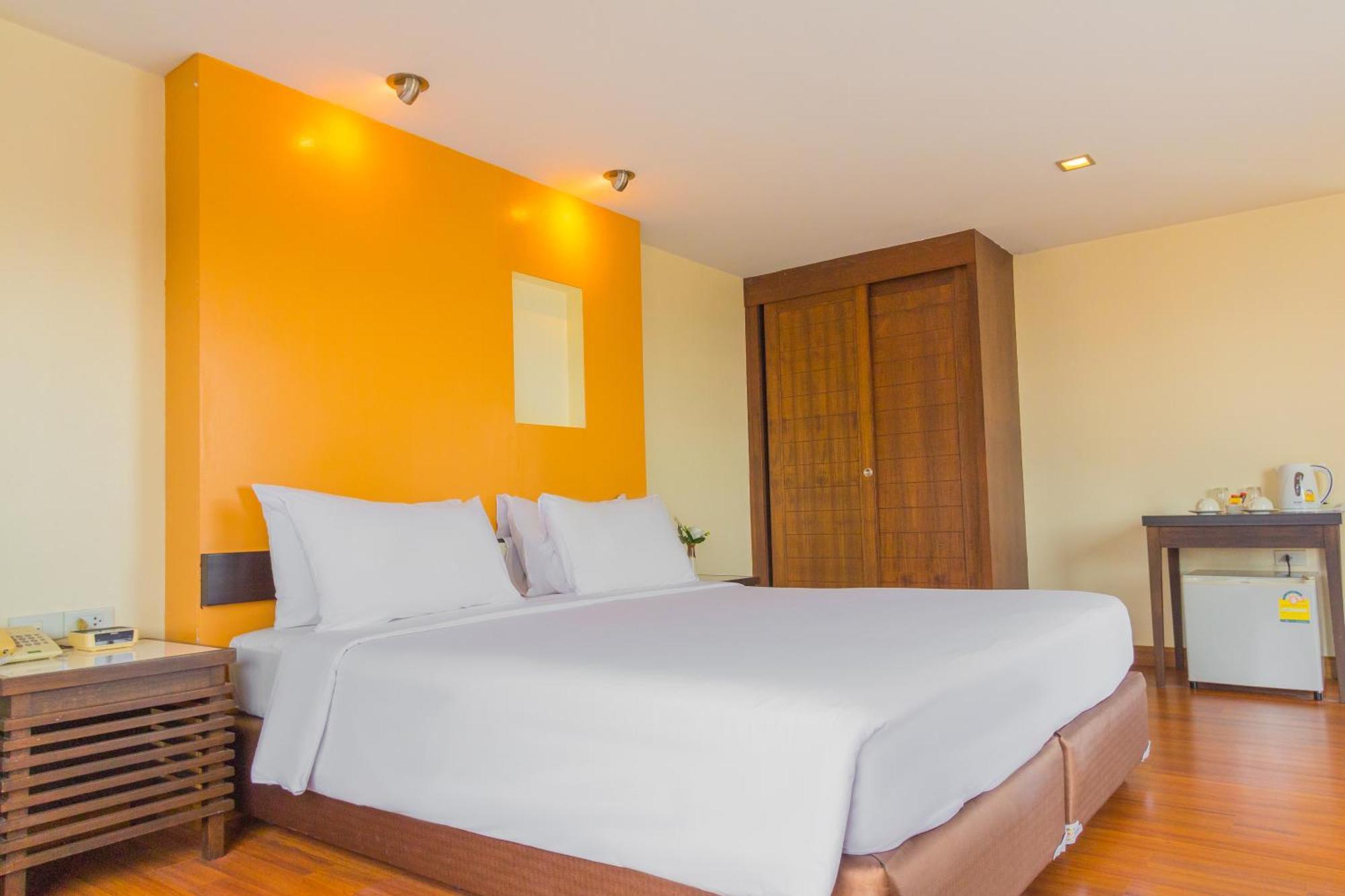 Hotel Mayflower Grande