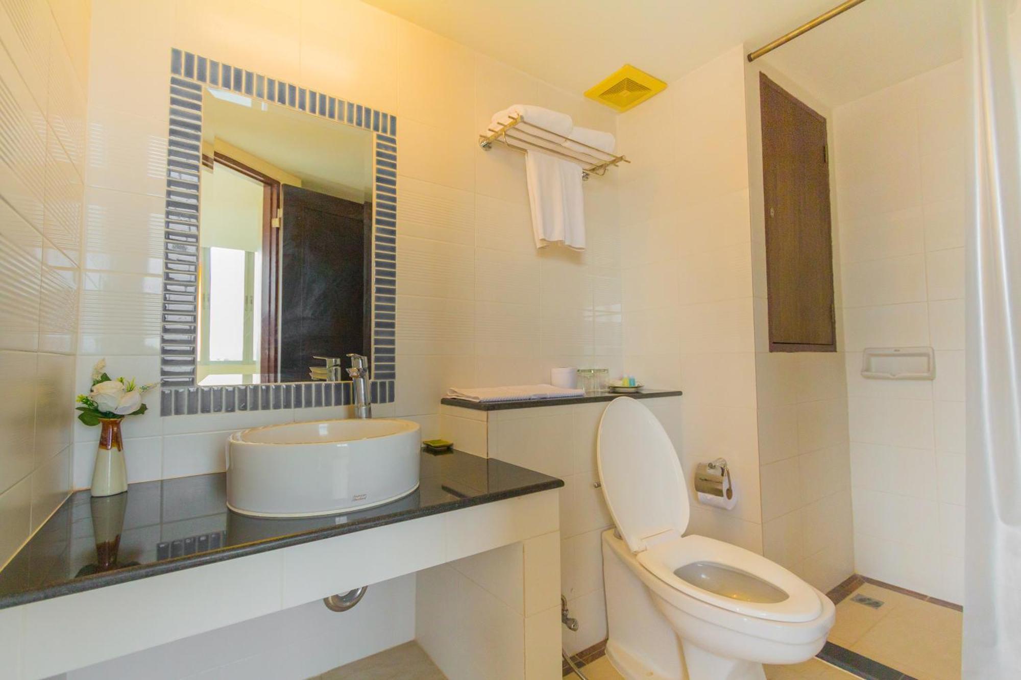Mayflower Grande Hotel Chiang Mai