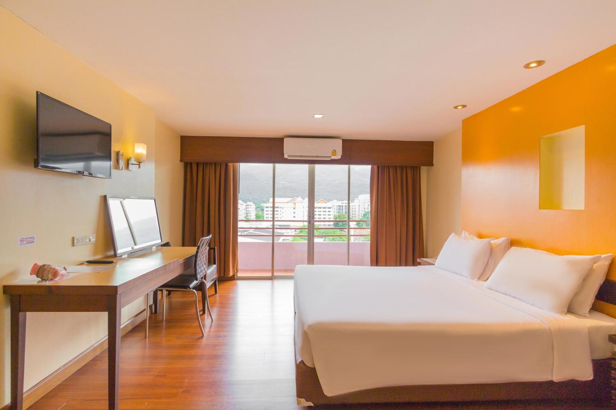 Hotel Mayflower Grande 3*