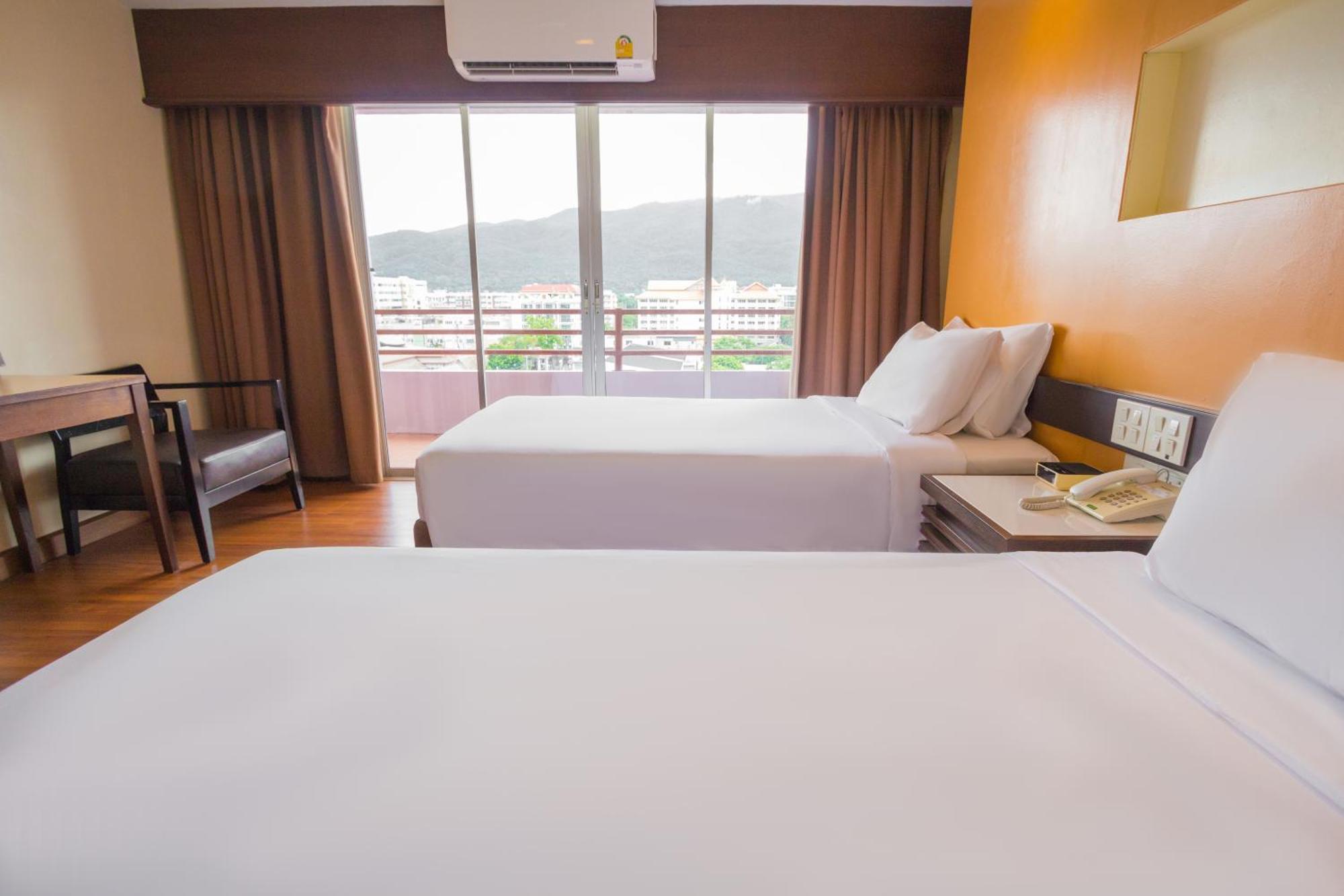Hotel Mayflower Grande Chiang Mai