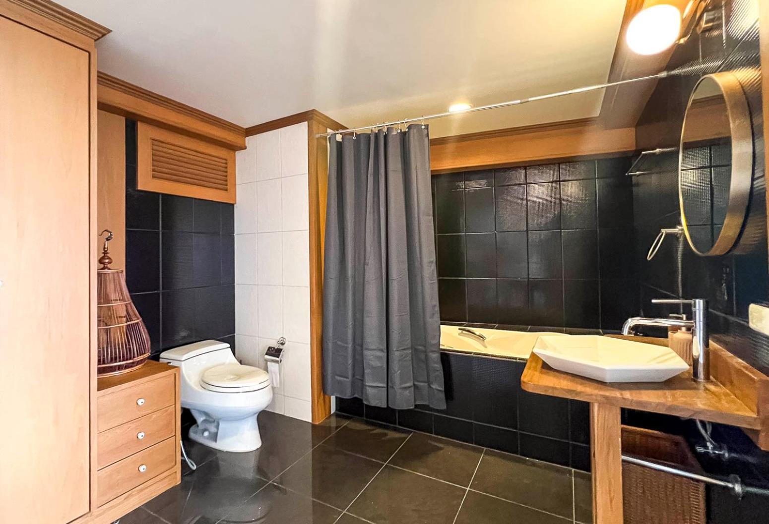 Apartment Luxe In Nimman- Cable Tv & Fibre Internet