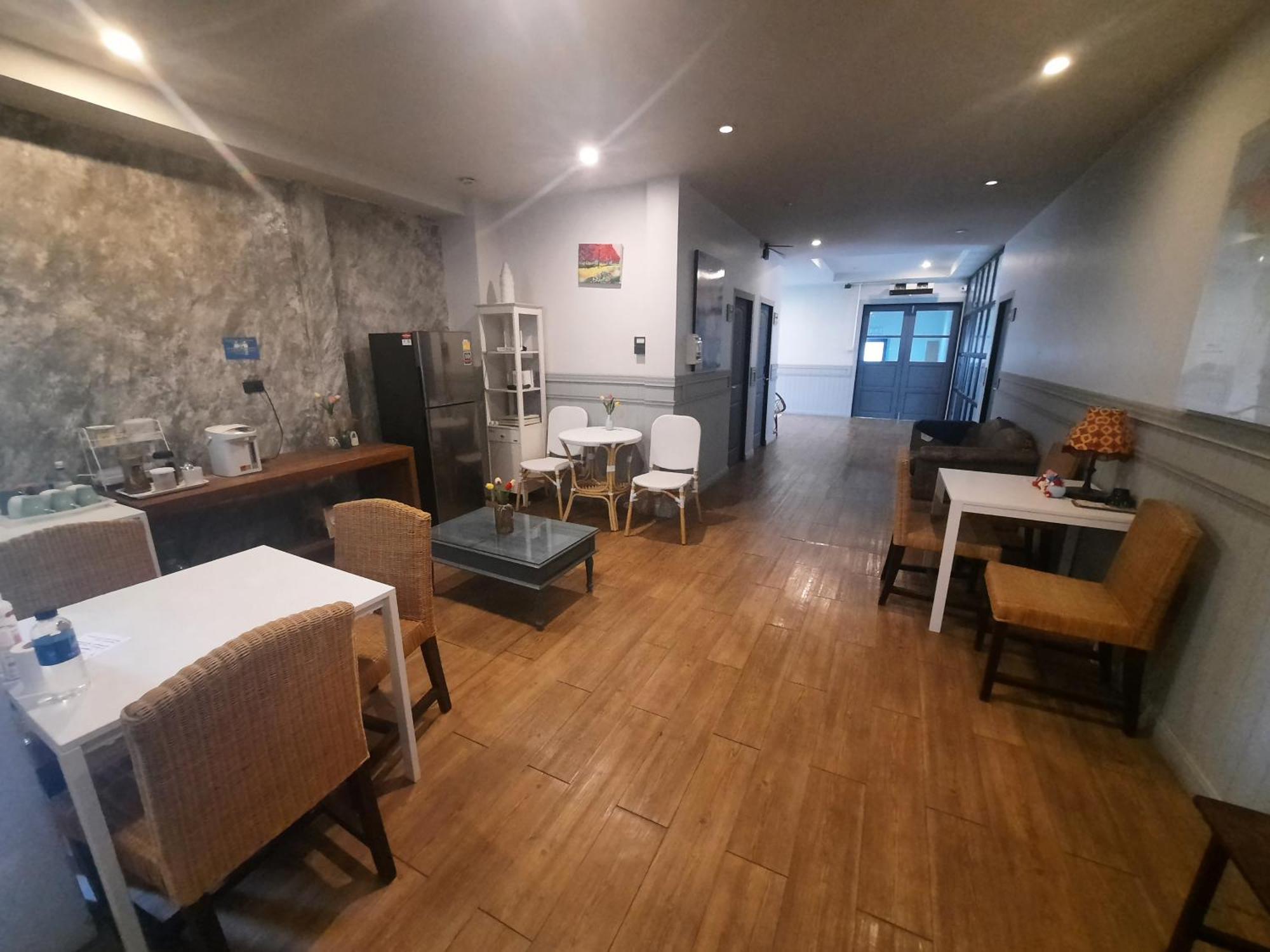 Uno Chiangmai 2*