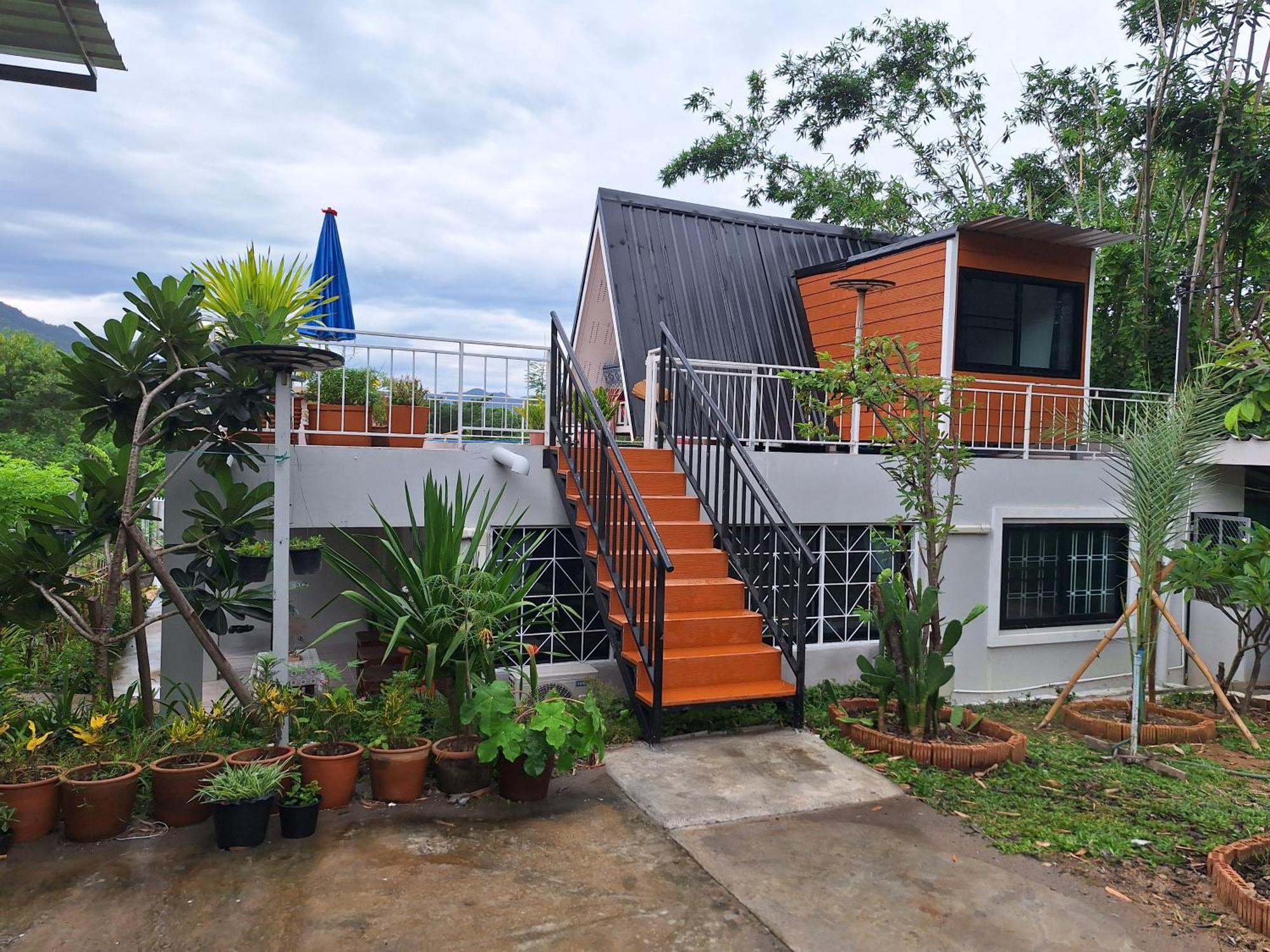 Lala's House@mae On