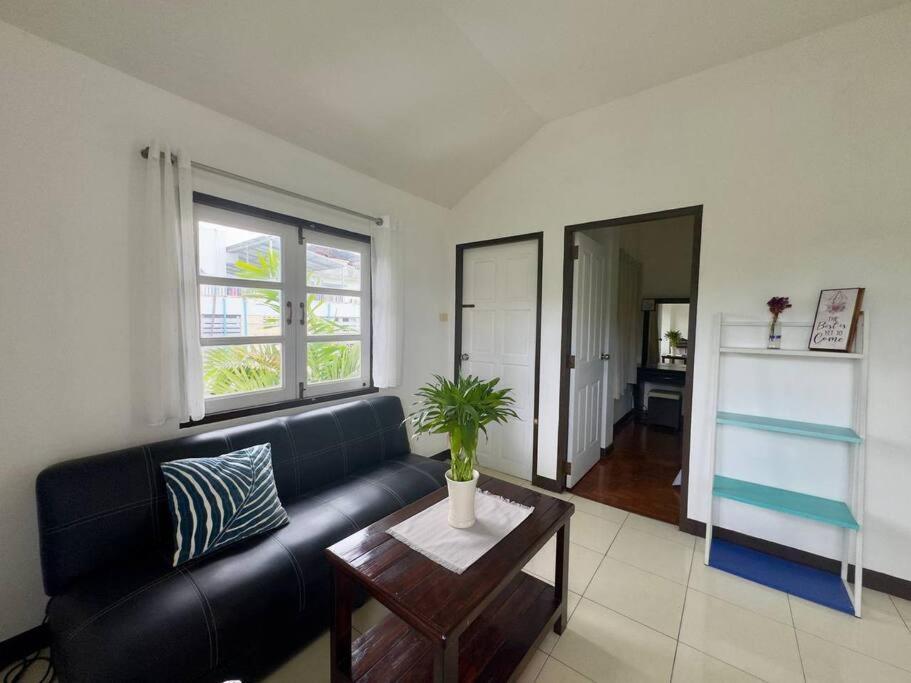 2 In The Old Town Apartment Chiang Mai
