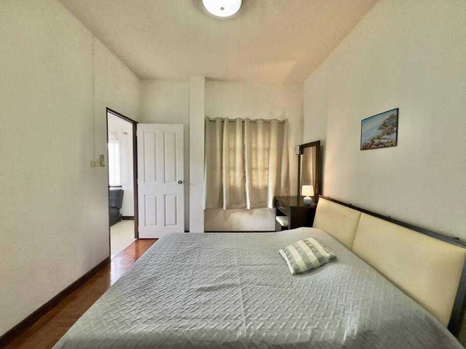 2 In The Old Town Apartment