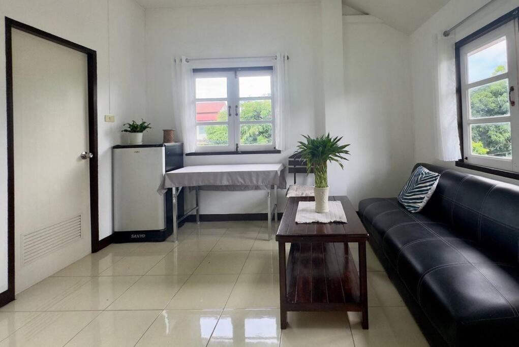2 In The Old Town Apartment Chiang Mai