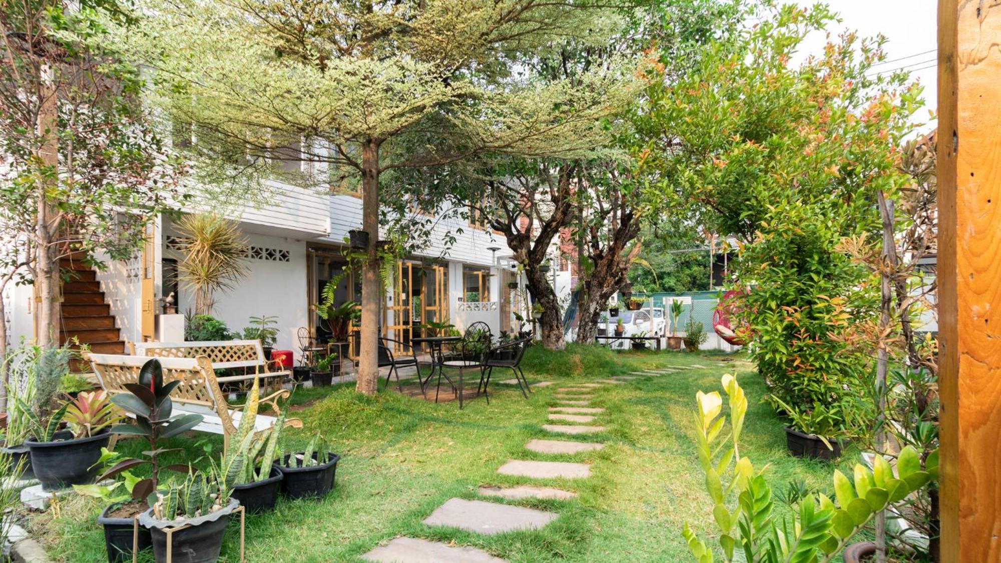 Sherva101 And Asrama Chiang Mai