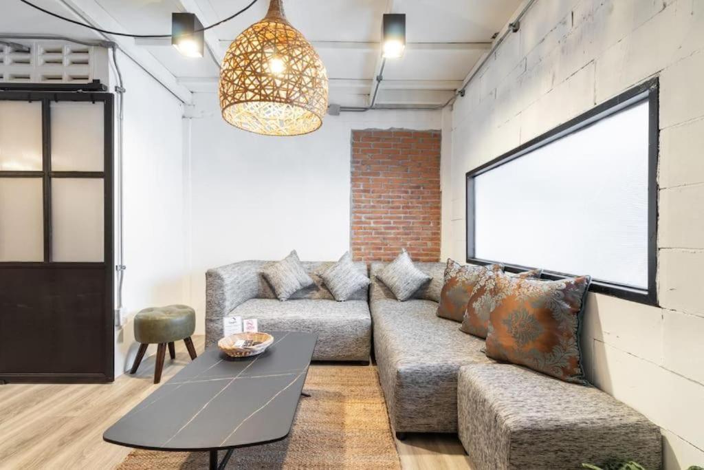 3br House In Thapae L Nightbazaar