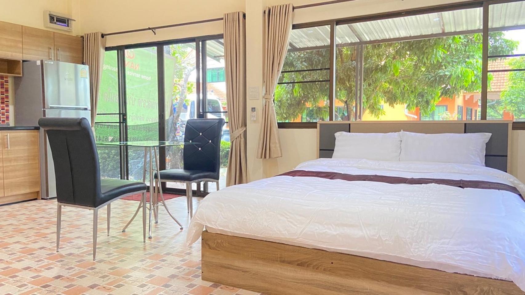 Manning Homestay 4 Units