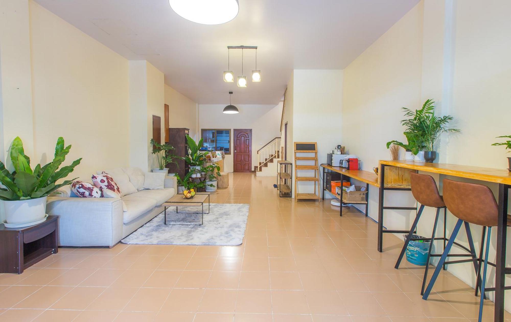 Little Siri Guest house