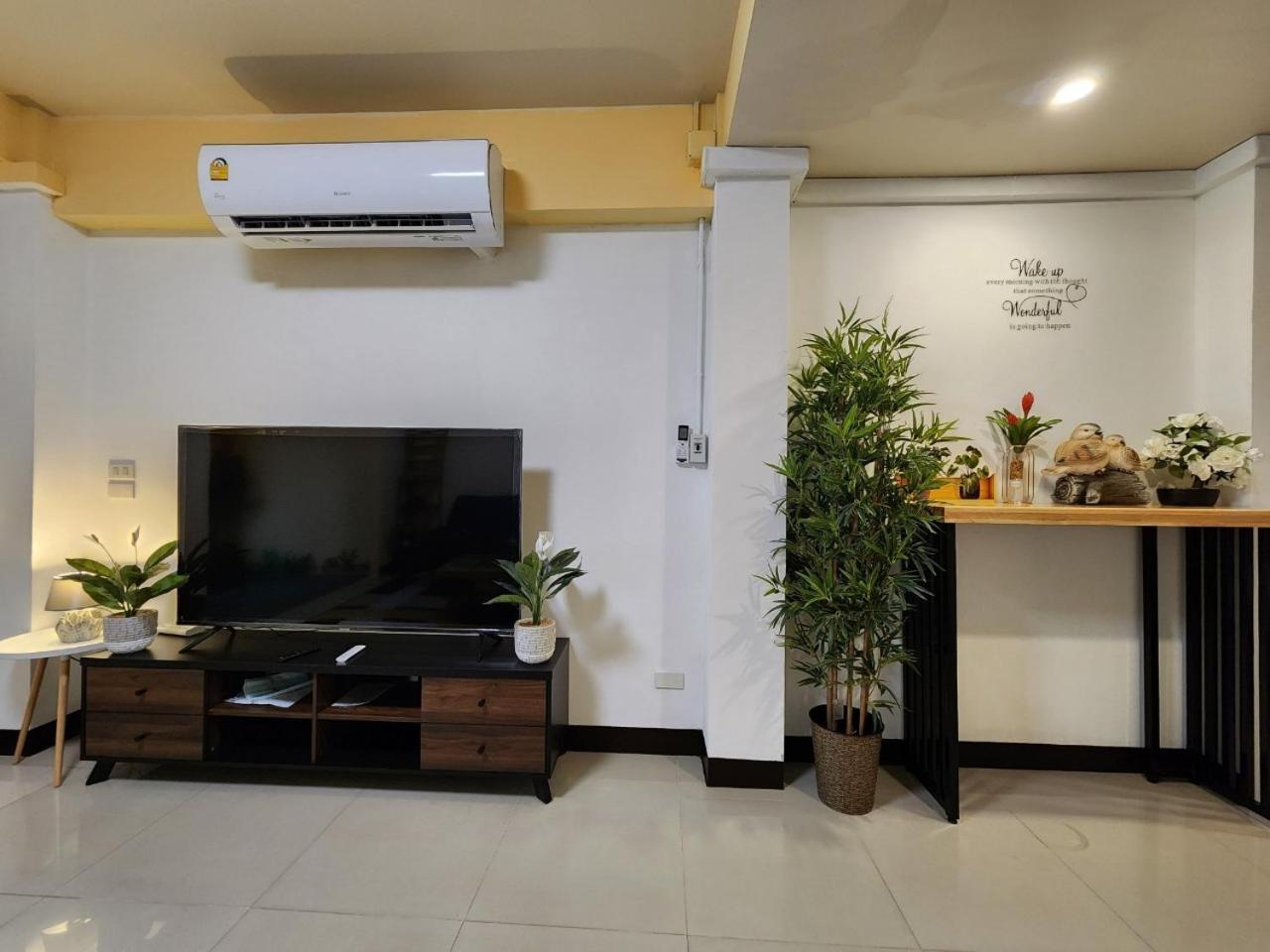Boxsoon Nimman 10 3beds 3baths * Chiang Mai