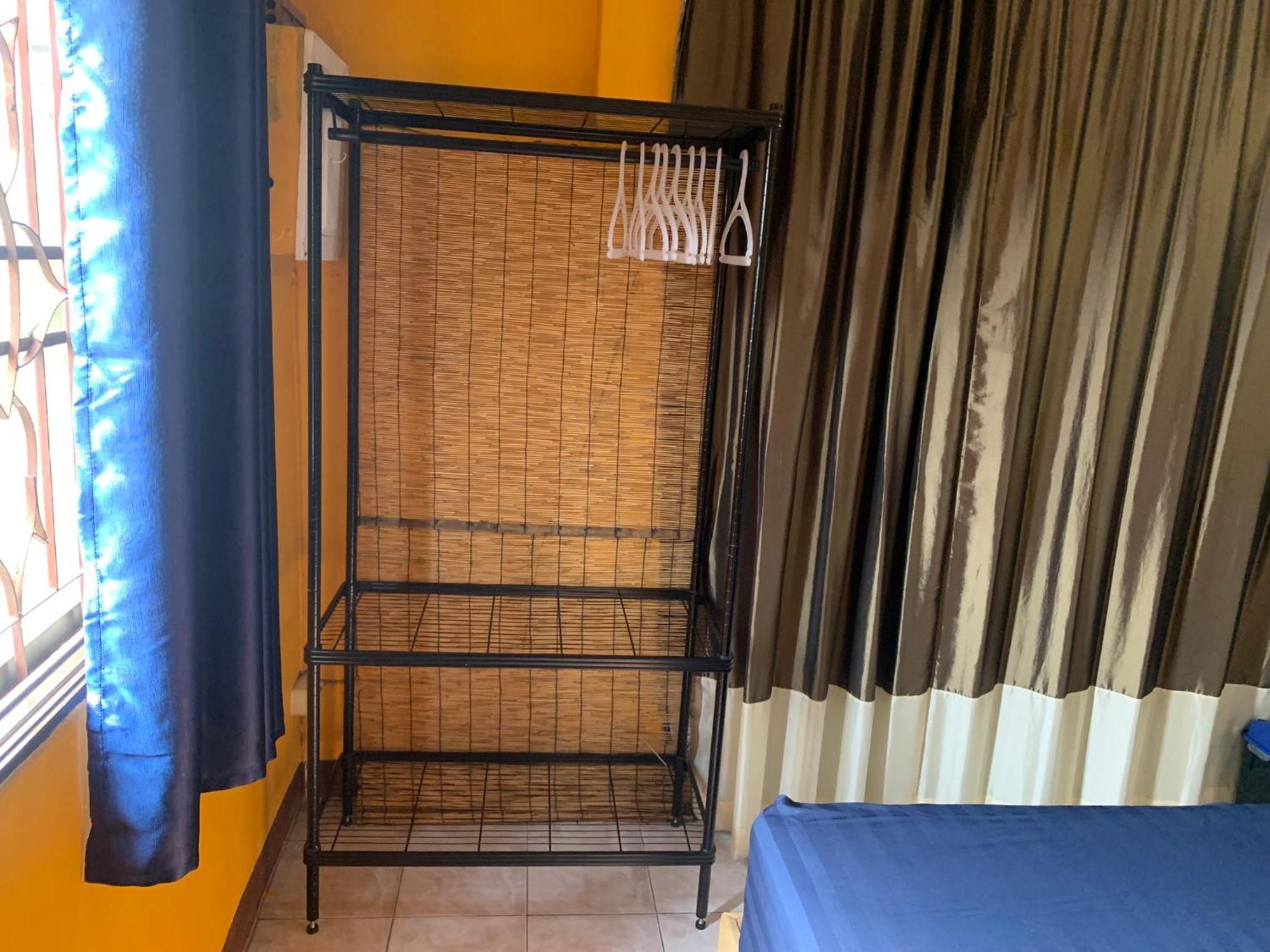 Private With Ac And Fan, Near Rajapruek Park * Chiang Mai