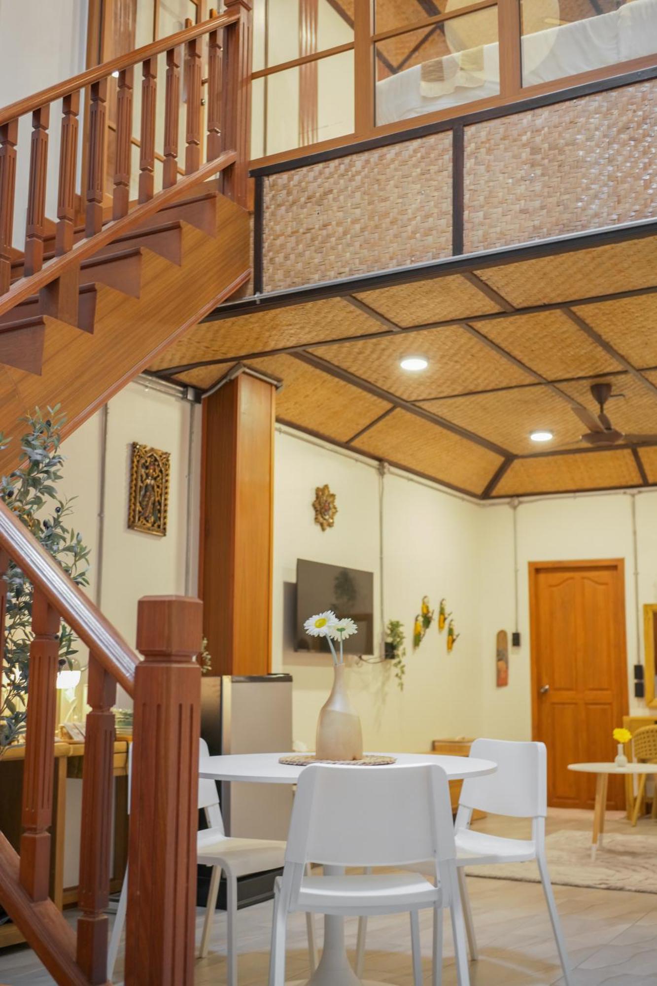 Buri Gallery House Resort