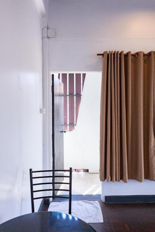 Go Tha Phae - โกอินน์ ท่าแพ X Apartment Chiang Mai