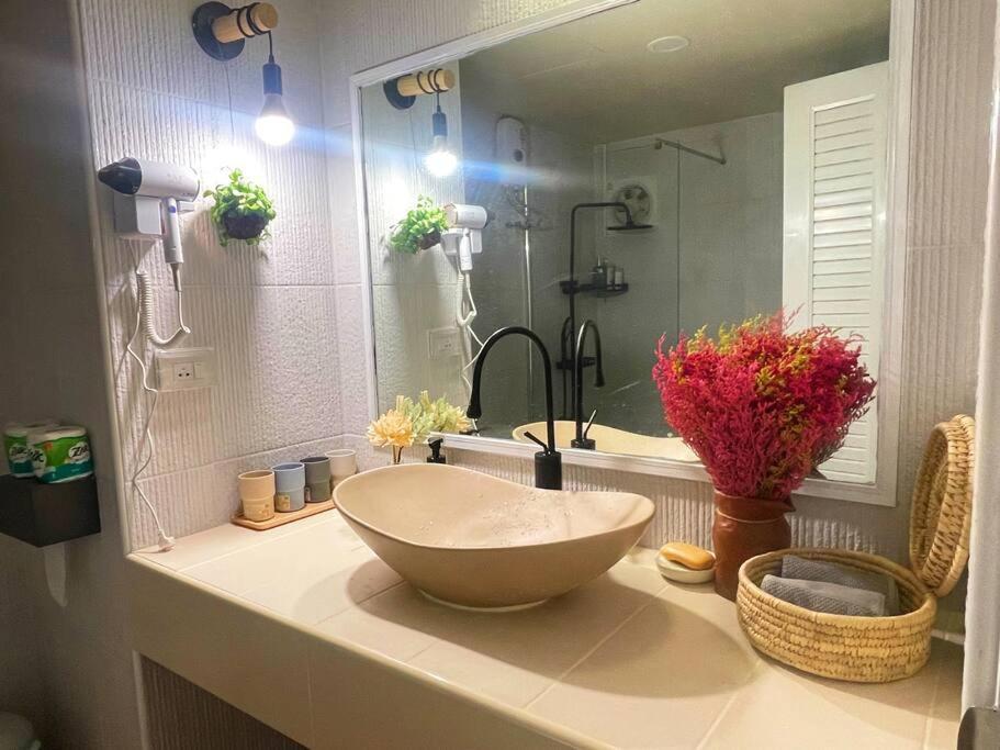 913 Good View &2 Minutes Walk To One Nimman Maya