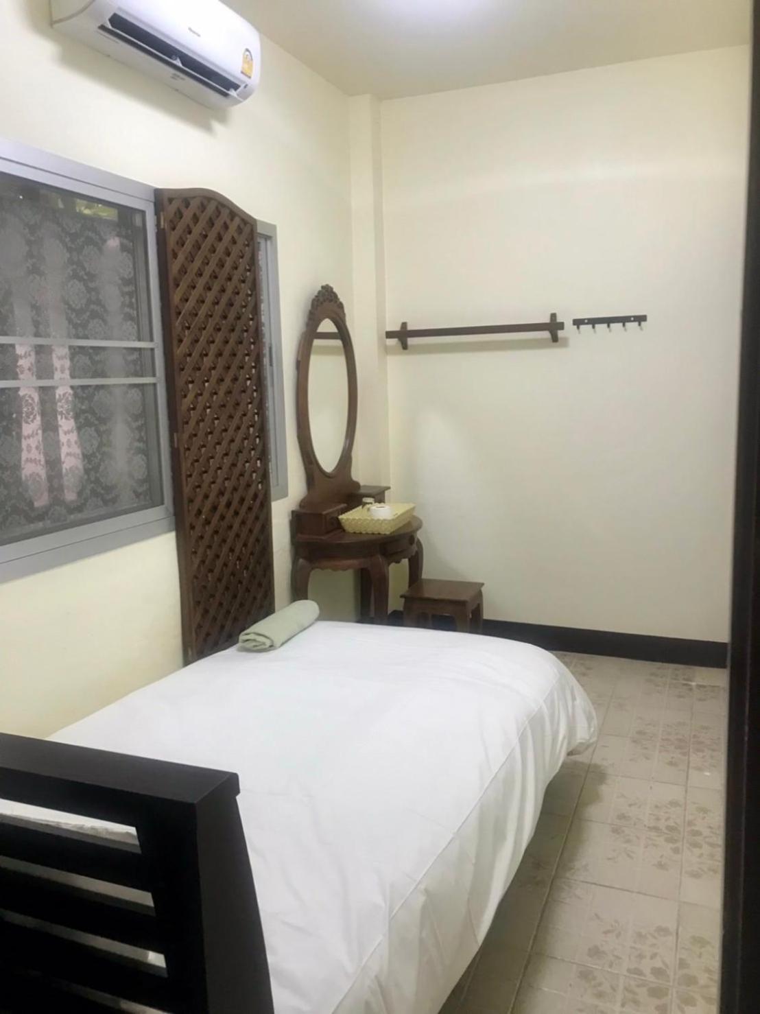Sj House Guest house Chiang Mai
