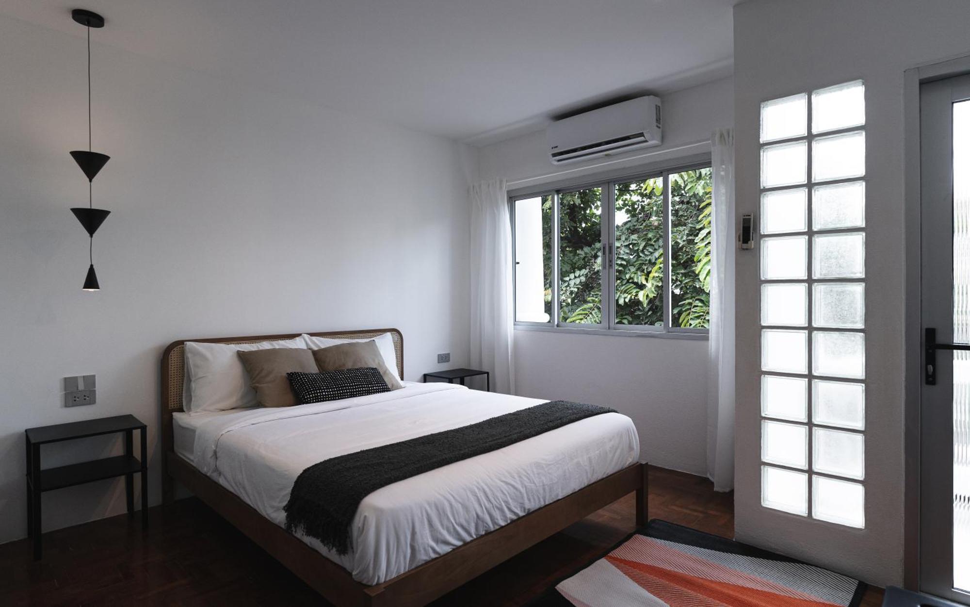 Flat And Fur 2br Mid-century 3mins To Nimman Airport Holiday home Chiang Mai