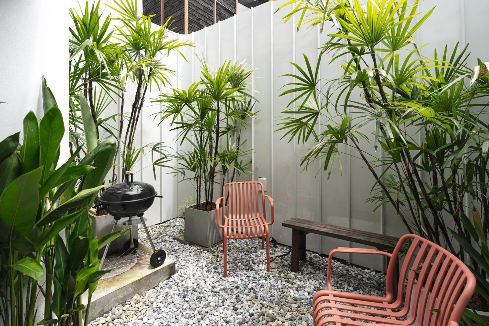 Flat And Fur 2br Mid-century 3mins To Nimman Airport Chiang Mai