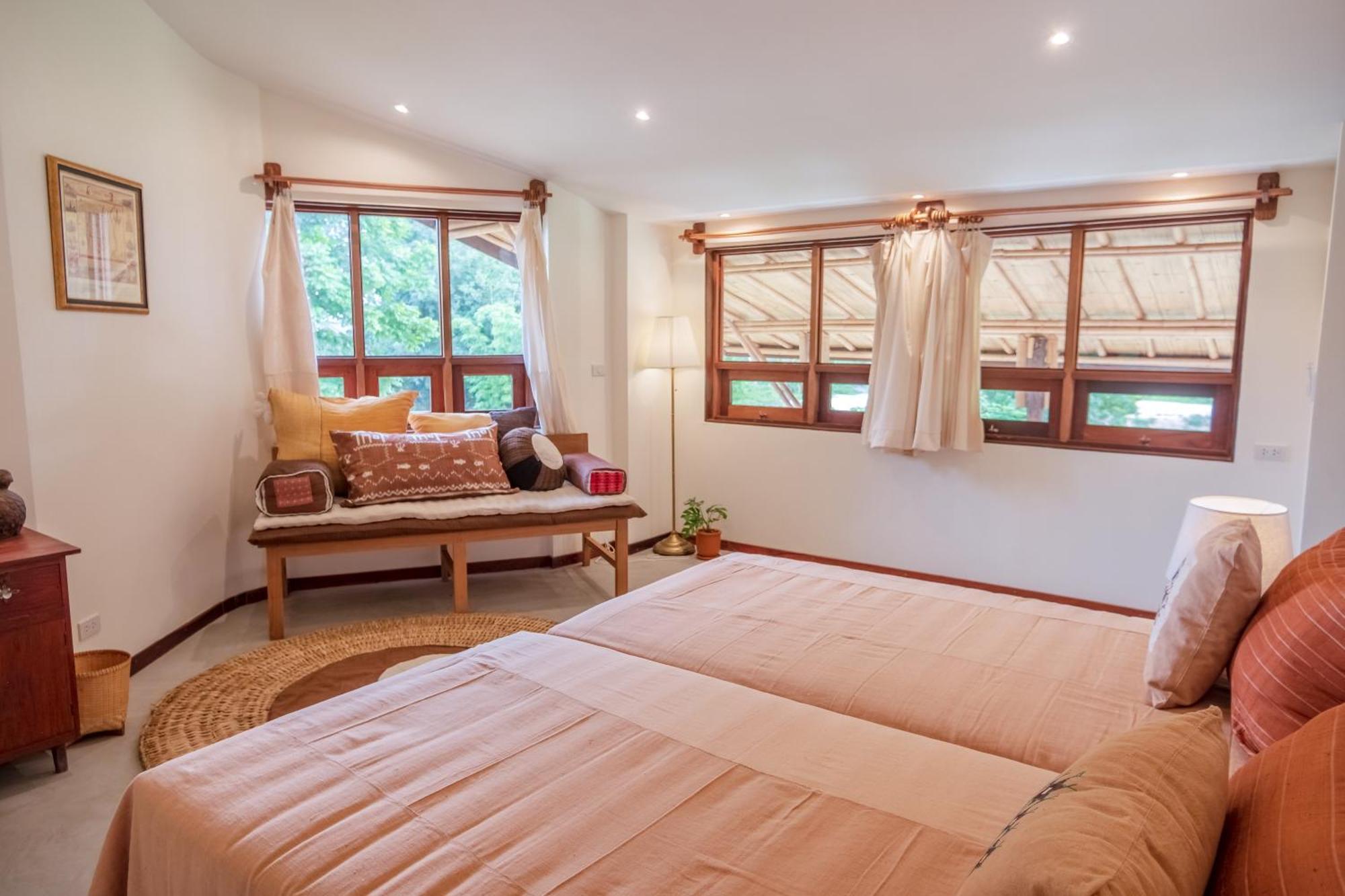 Bed & Breakfast Bamboo Nest At Sanggadee Space Chiang Mai