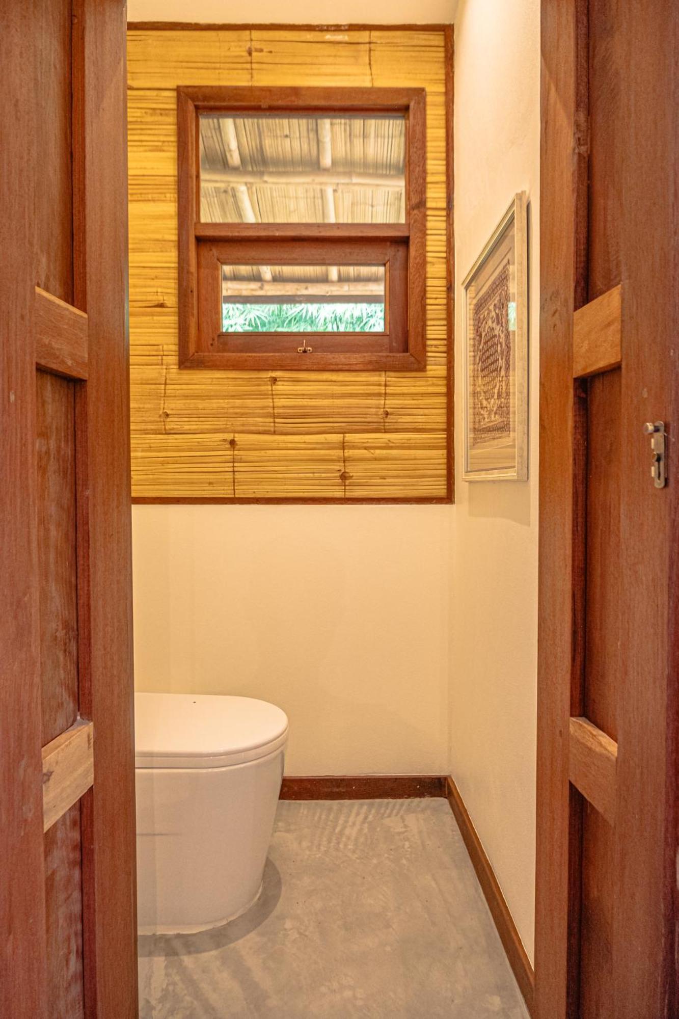 Bed & Breakfast Bamboo Nest At Sanggadee Space
