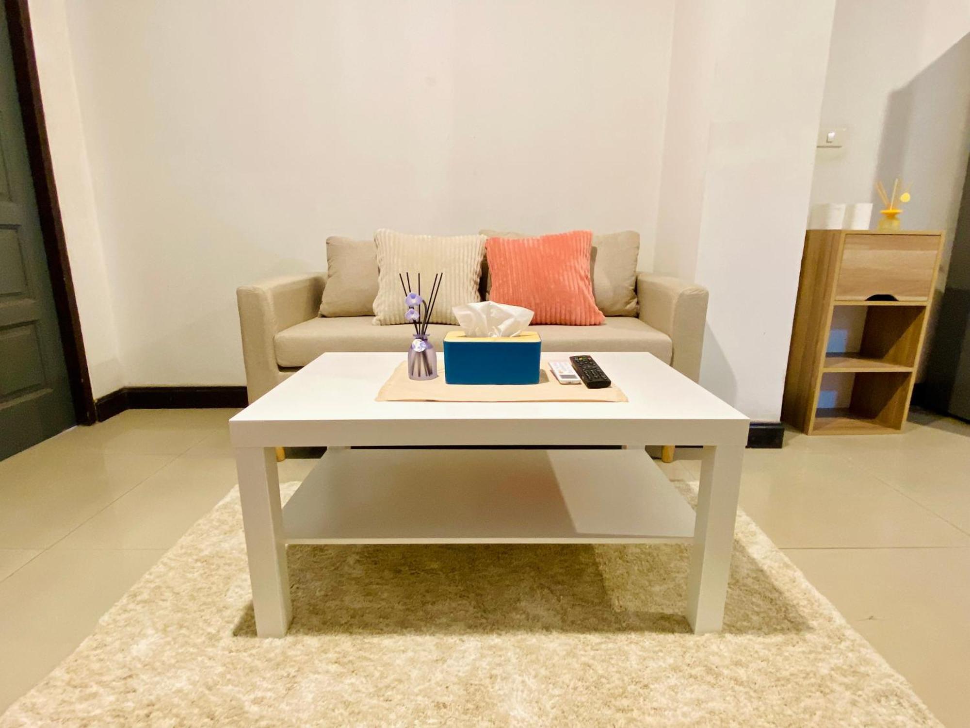 Townhome 3 Beds 3 Baths Peaceful Full Funiture&air Con Apartment *