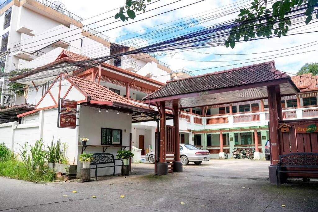 Apartment Windsor Garden House Chiang Mai
