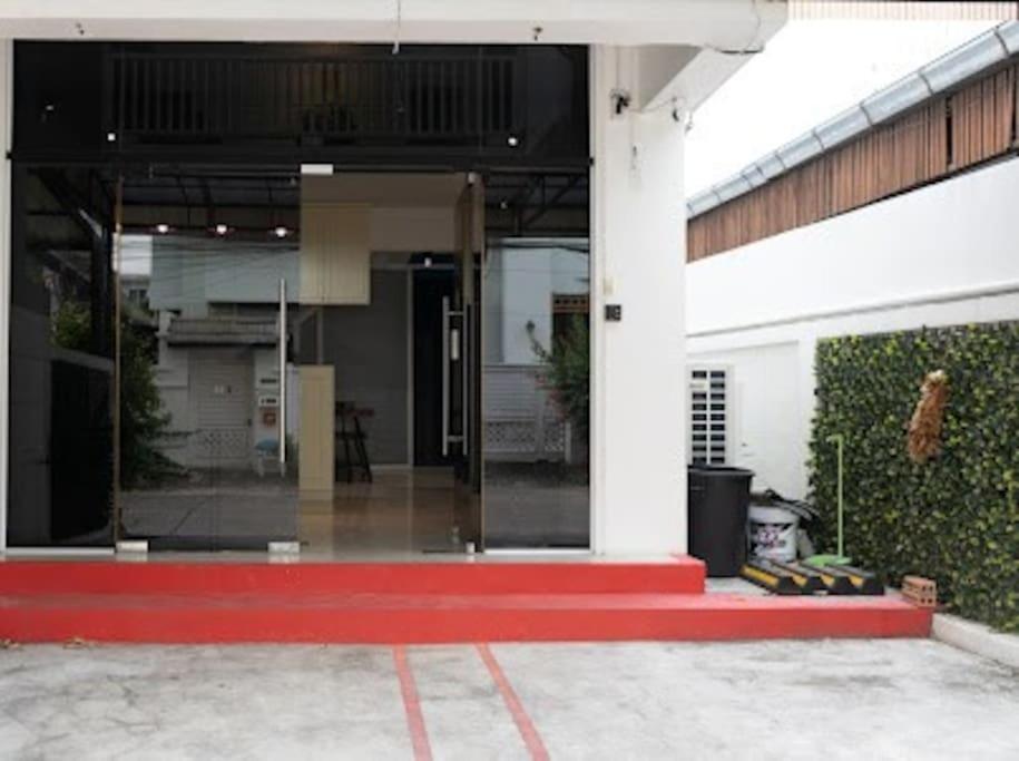 Skyzie Nimman With Airport Pick Up * Chiang Mai