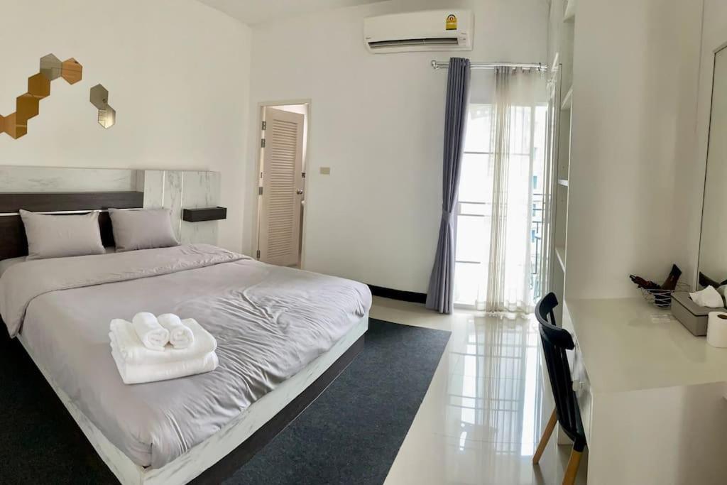 Apartment Skyzie Nimman With Airport Pick Up *