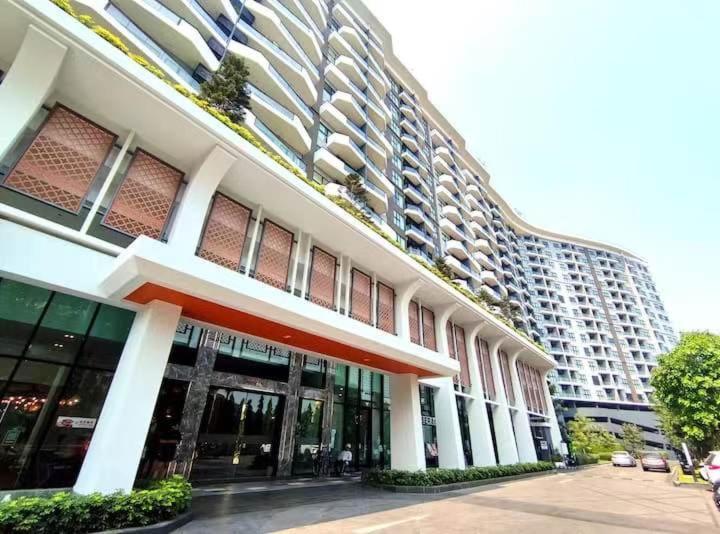 Aparthotel The Astra Sky River 2bd Cozy 45 Sqm Night Bazaar Old Town *