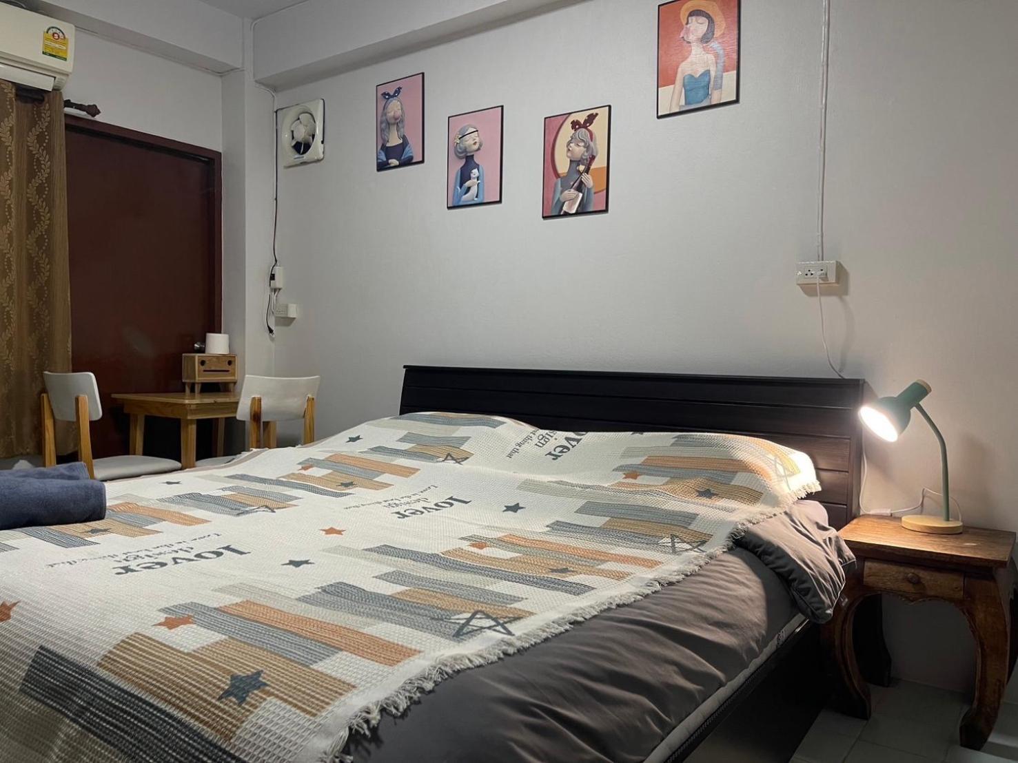 Minimal 2 Apartment