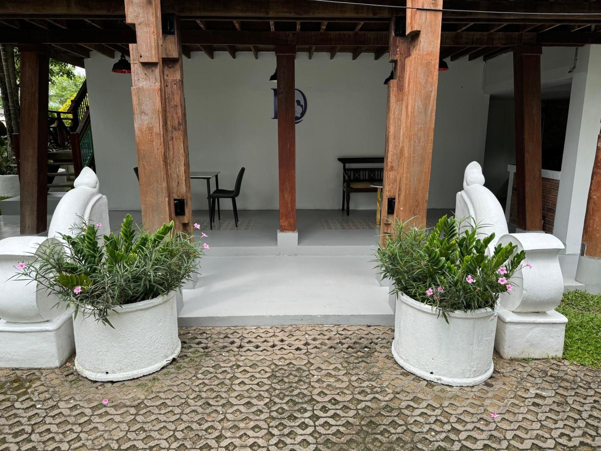Orquideas Hotel 4*