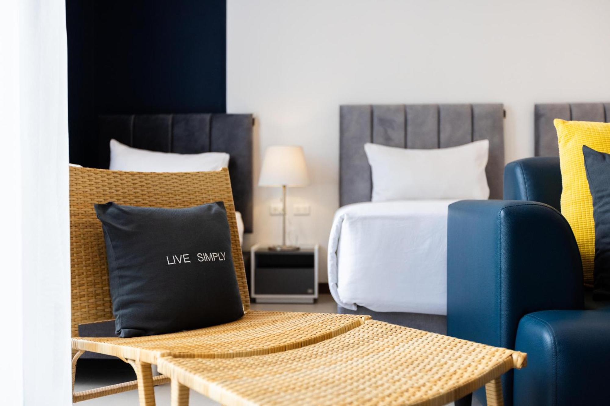 Amiri Place Hotel