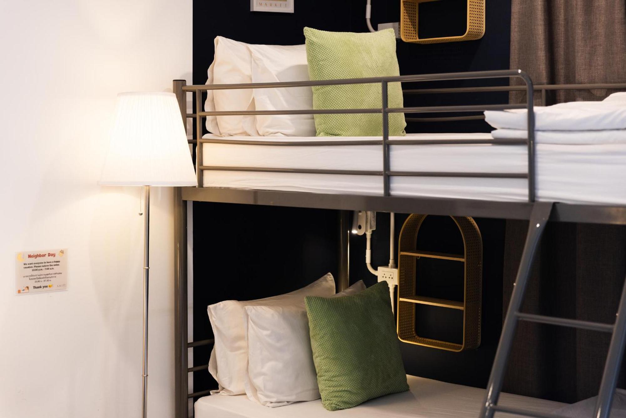 Amiri Place Hotel 3*