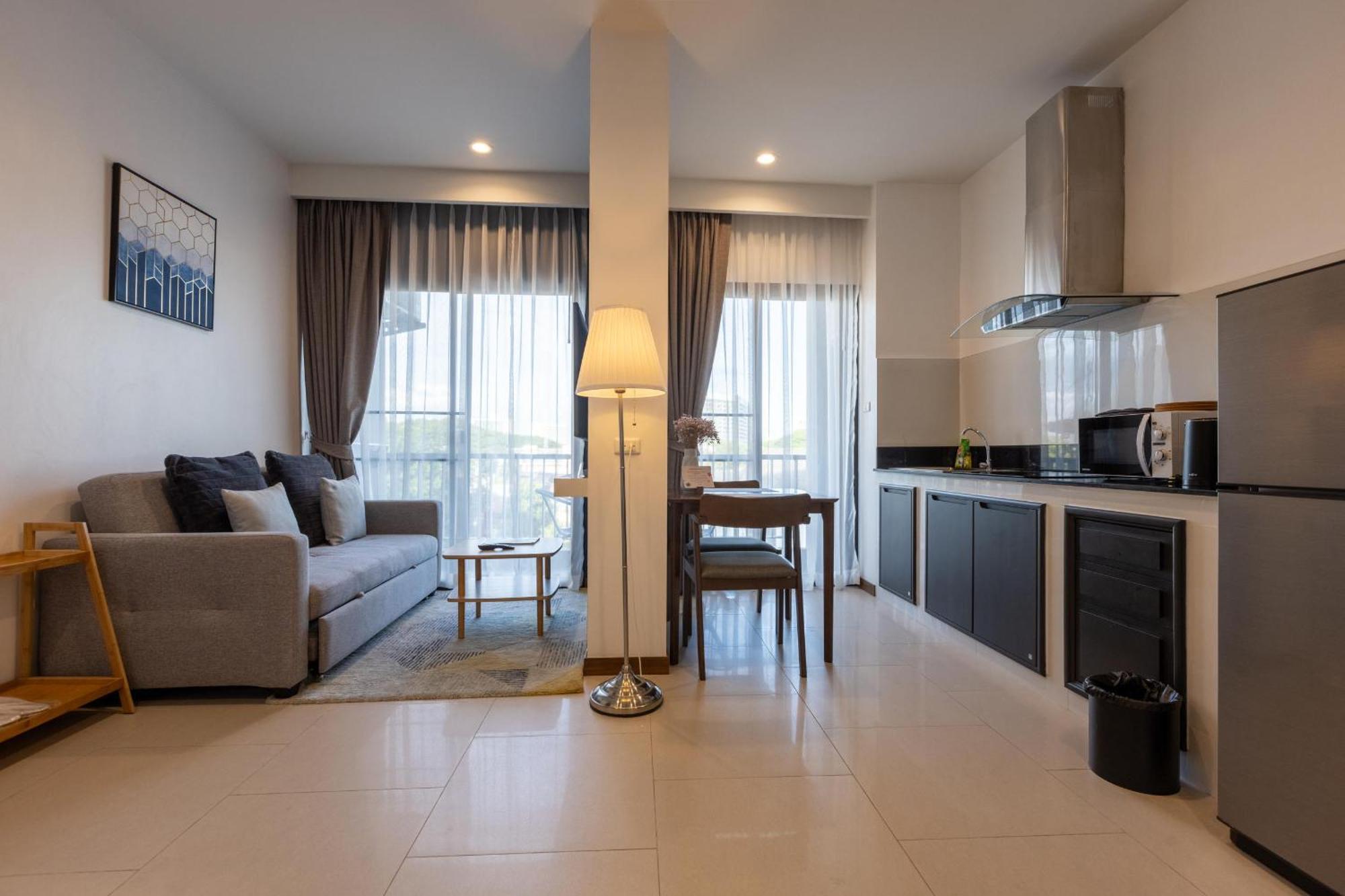 Hotel Amiri Place
