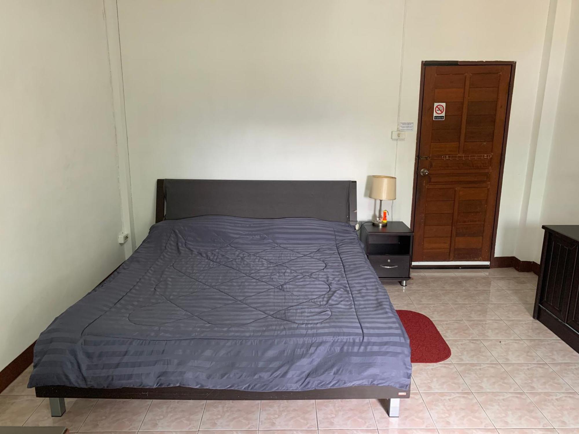Feel At Hang Dong, Close To The Royal Park Rajapruek Bed & Breakfast *
