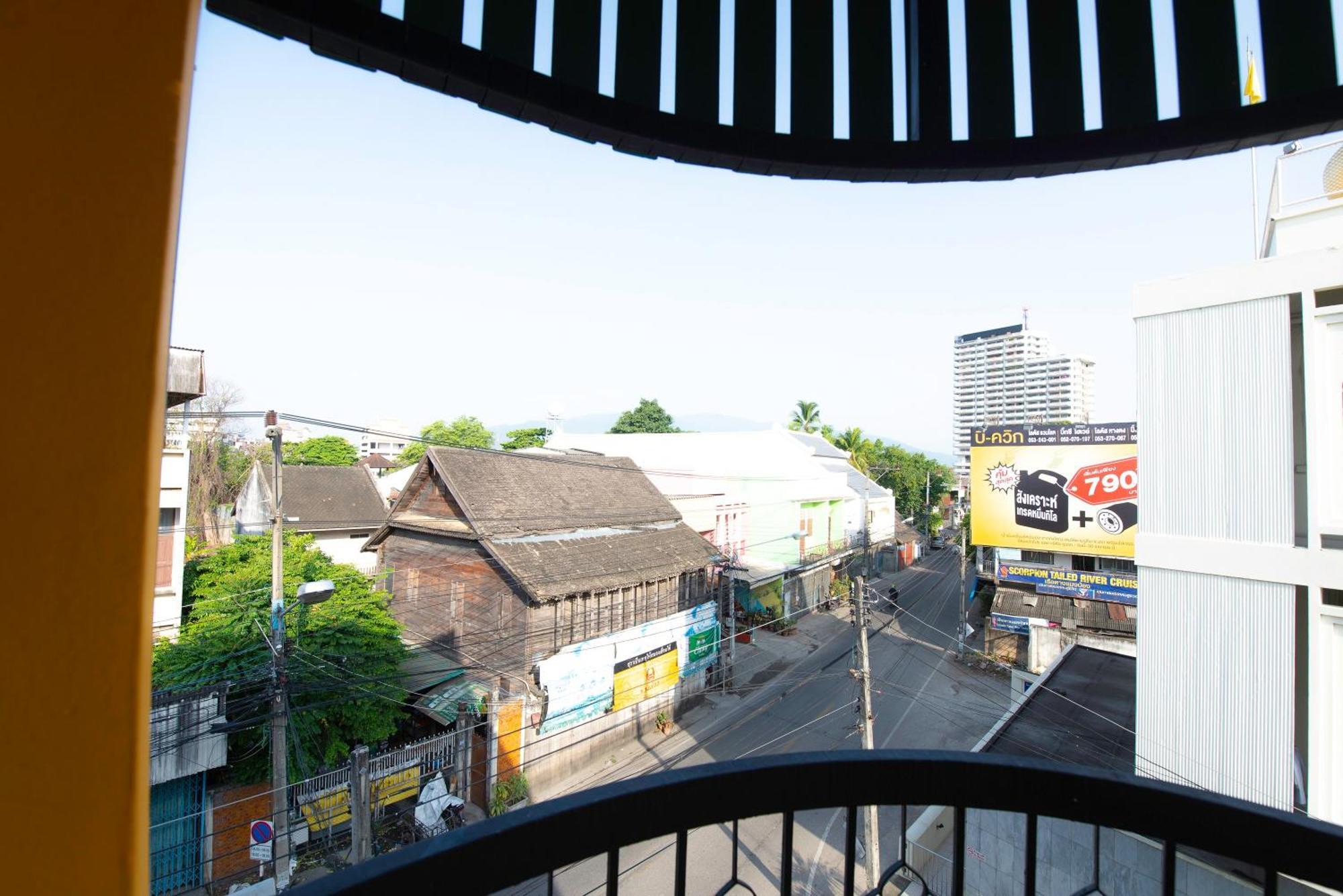 Hotel Yellow Lamoon 3*