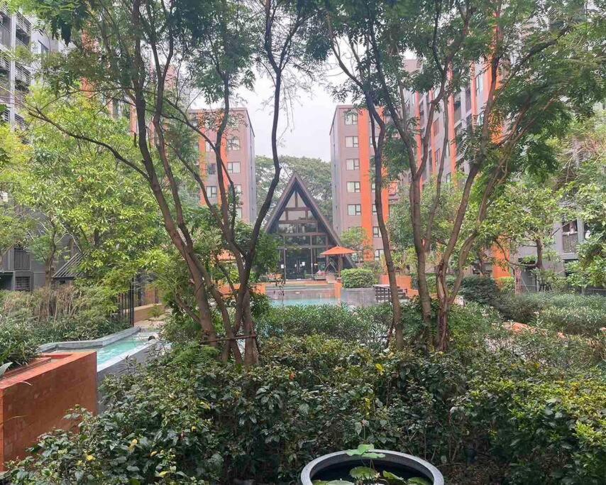 Apartment Escent Chiangmai F8a *