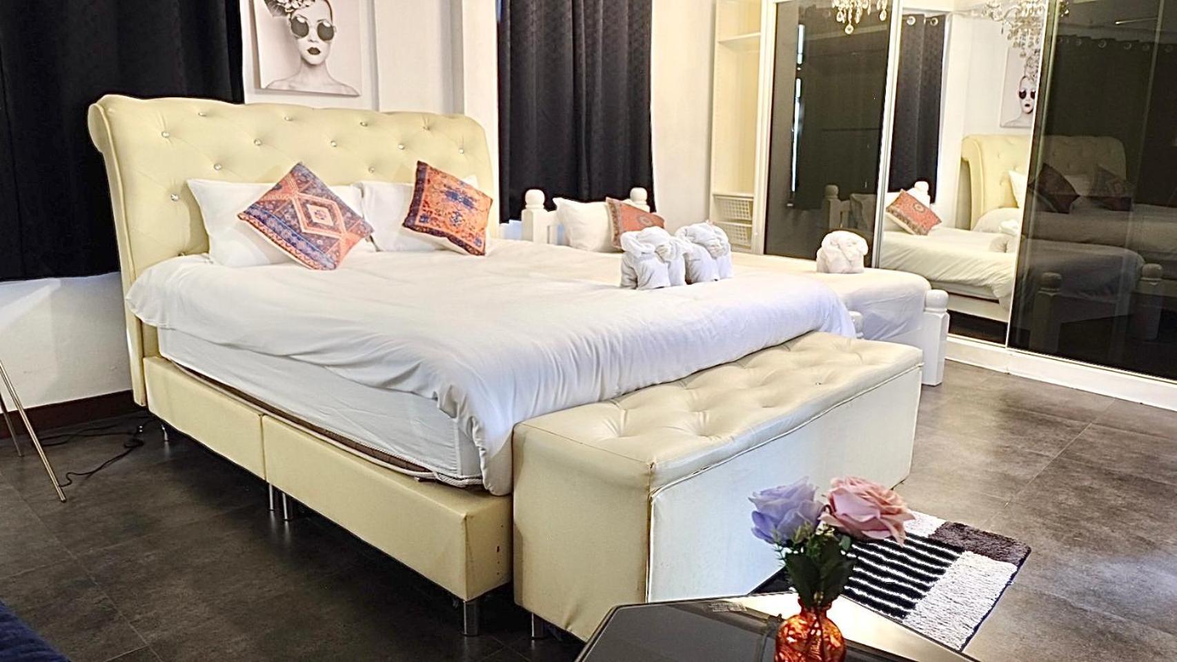 Hotel Yellow Lamoon Chiang Mai