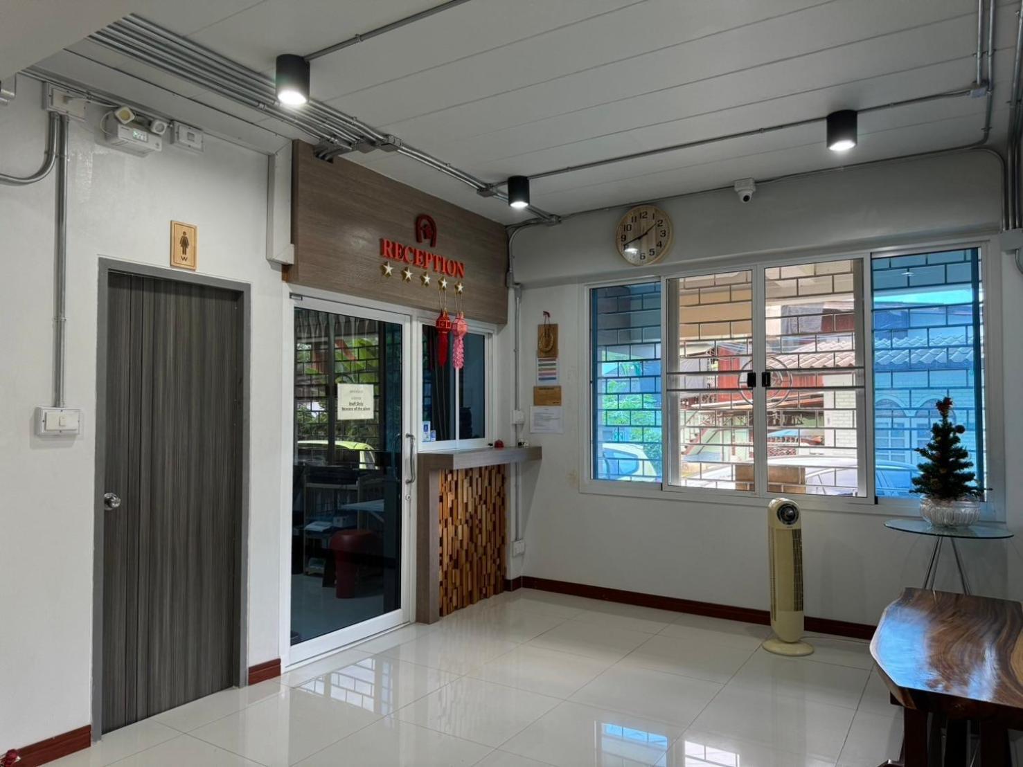 Hotel The Thippanate Chiang Mai