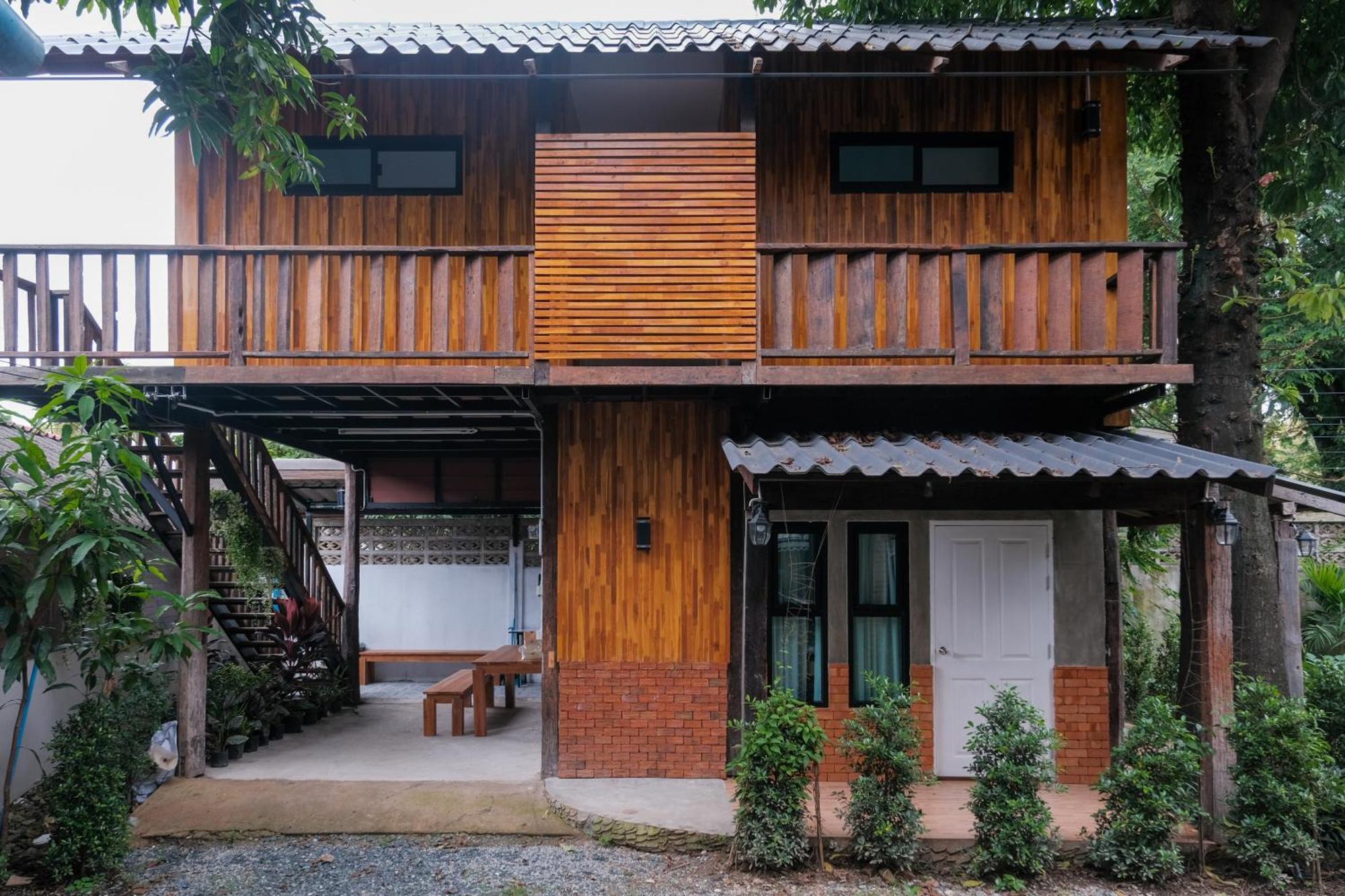 Riverside House * Chiang Mai