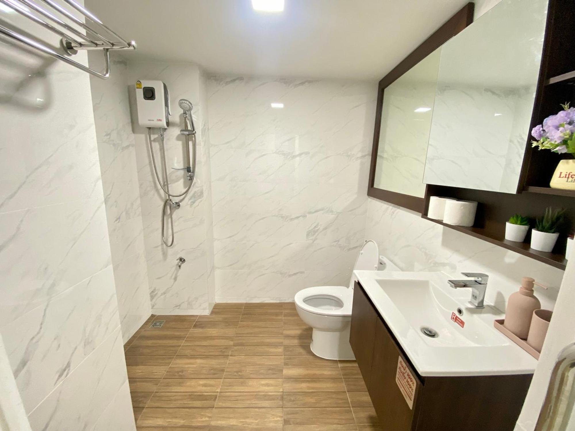 Fully New In Hillside Condo2, Nimmanhaemin
