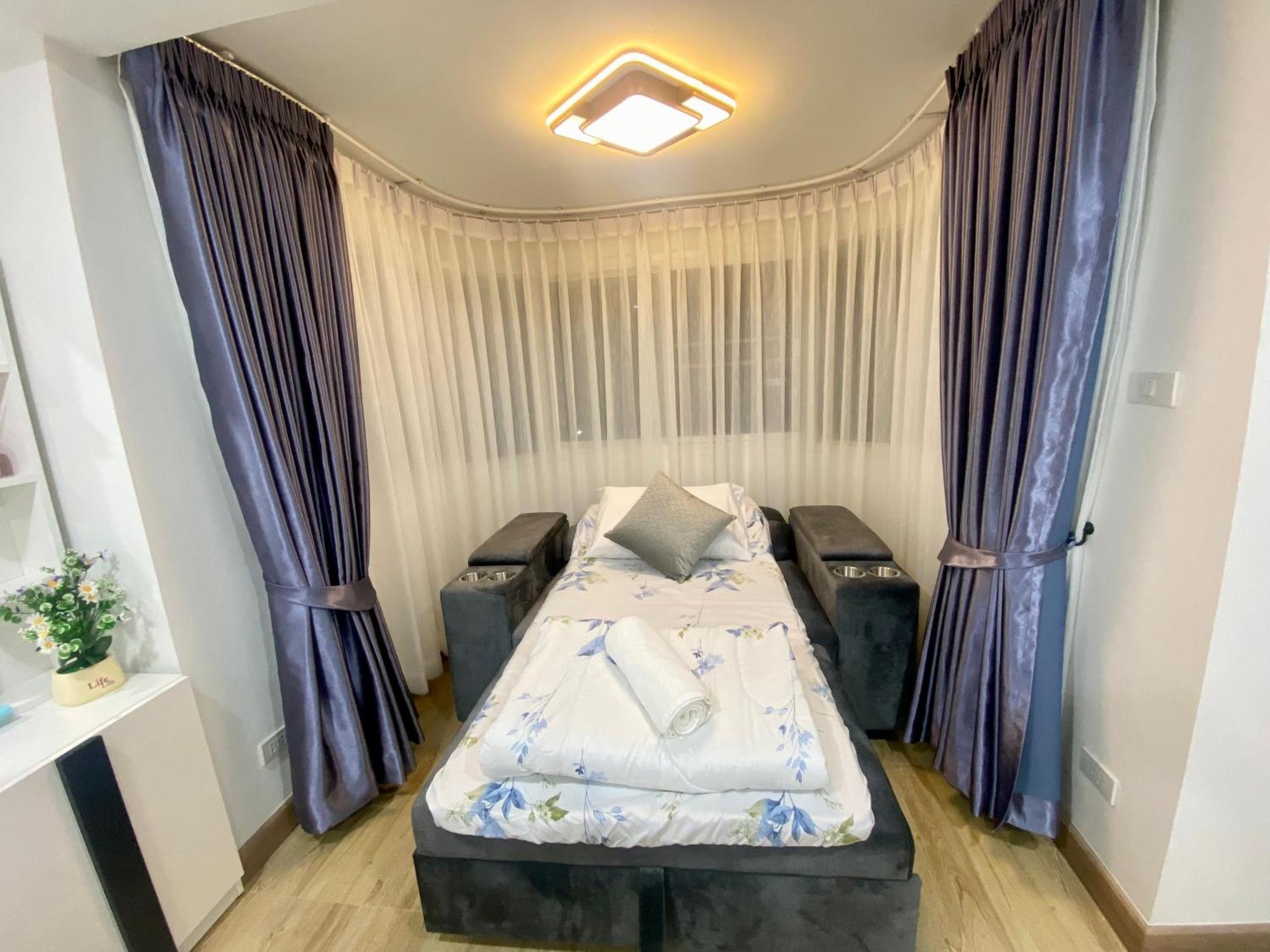 Fully New In Hillside Condo2, Nimmanhaemin Apartment