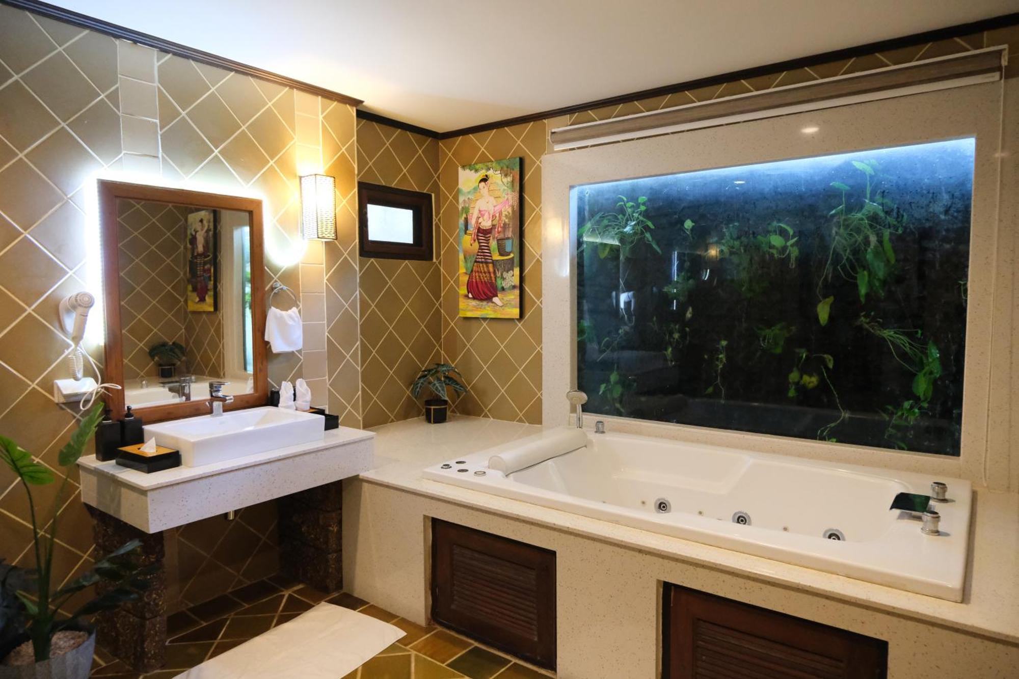 Vimarn Kaew Village And 3* Chiang Mai